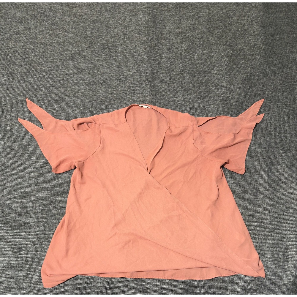 Sandy & Sid Women's Size M Blouse Pink Cold Shoulder‎ Surplice Wrap V-Neck